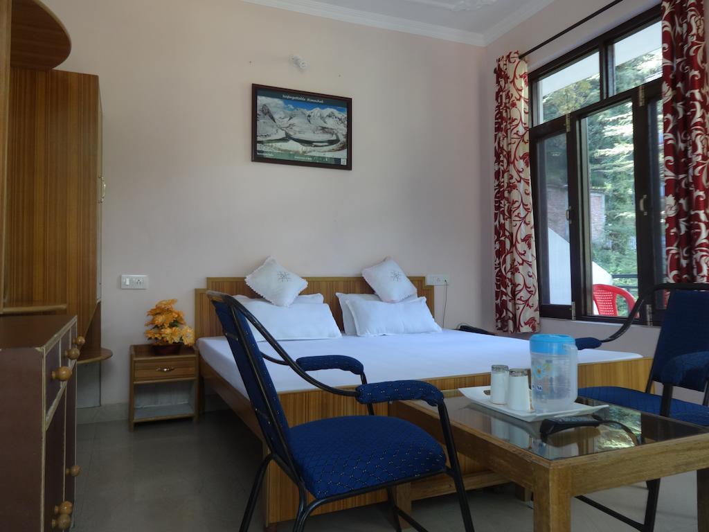 Hotel Kumar Residency Dharamshala Rom bilde