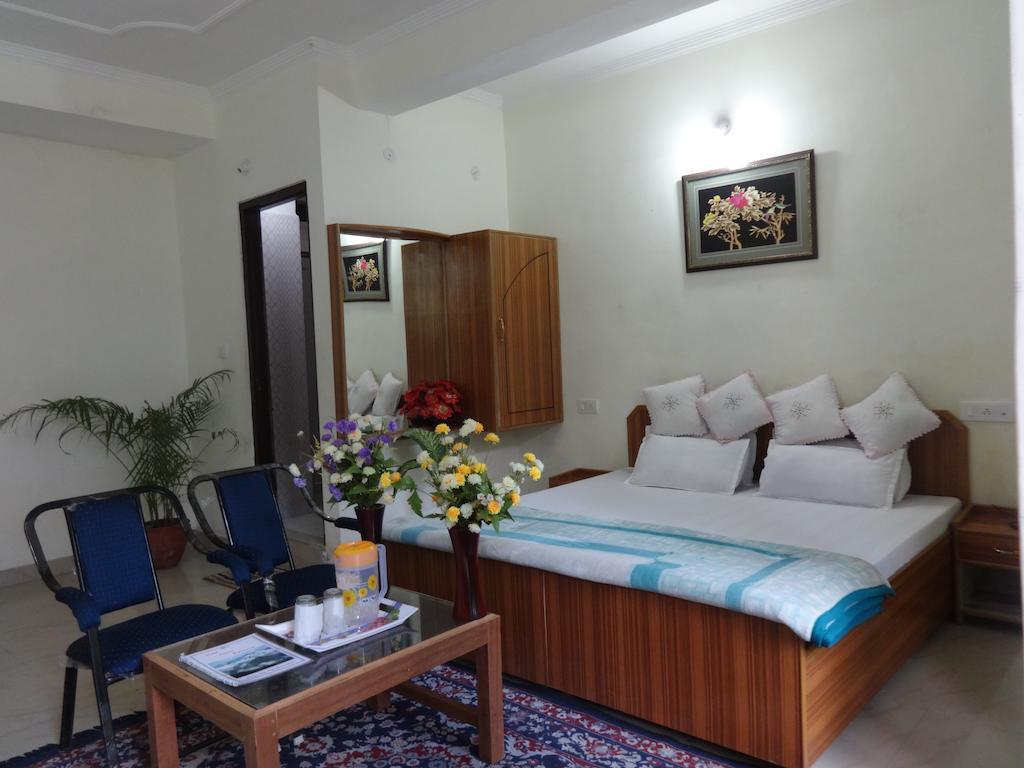 Hotel Kumar Residency Dharamshala Eksteriør bilde
